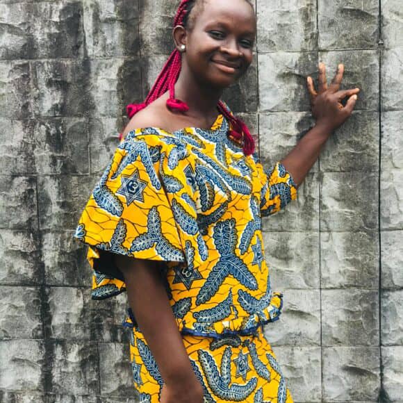 Esther Tambah