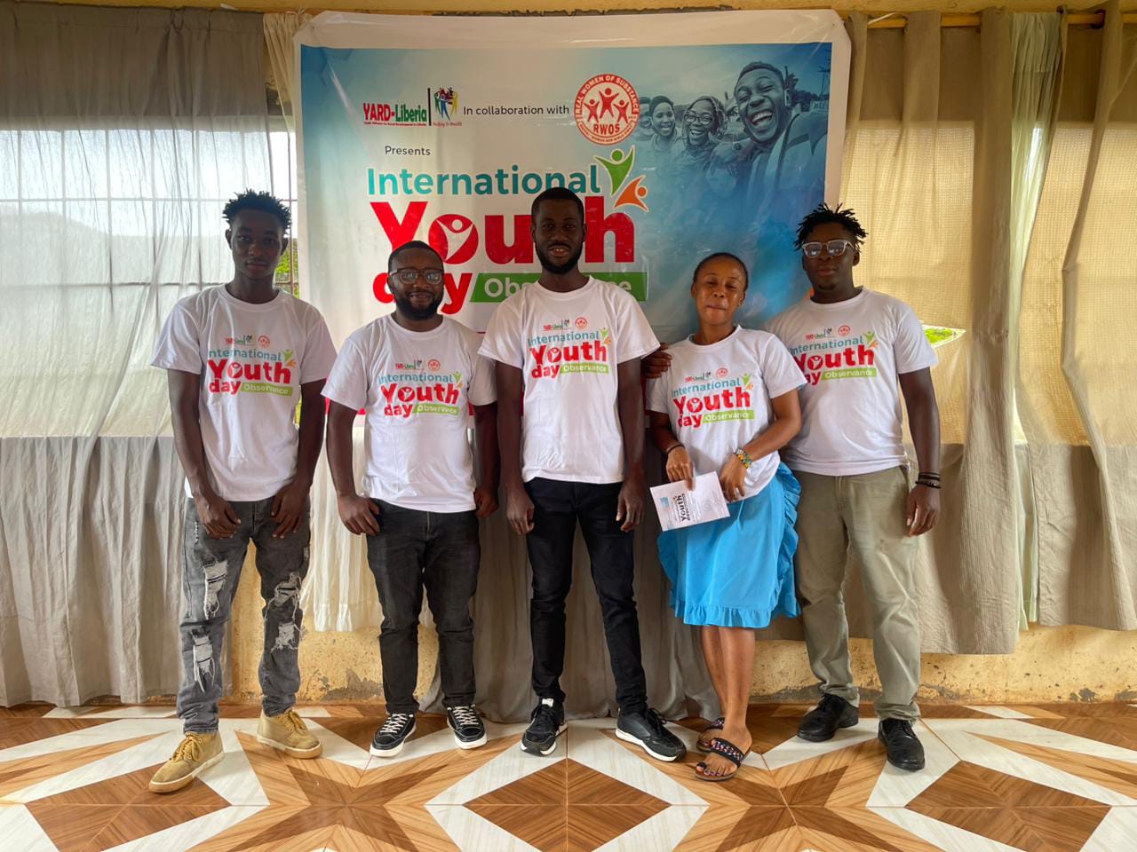 Volunteer & team photo